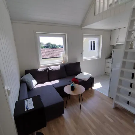 With Terrace Arendal